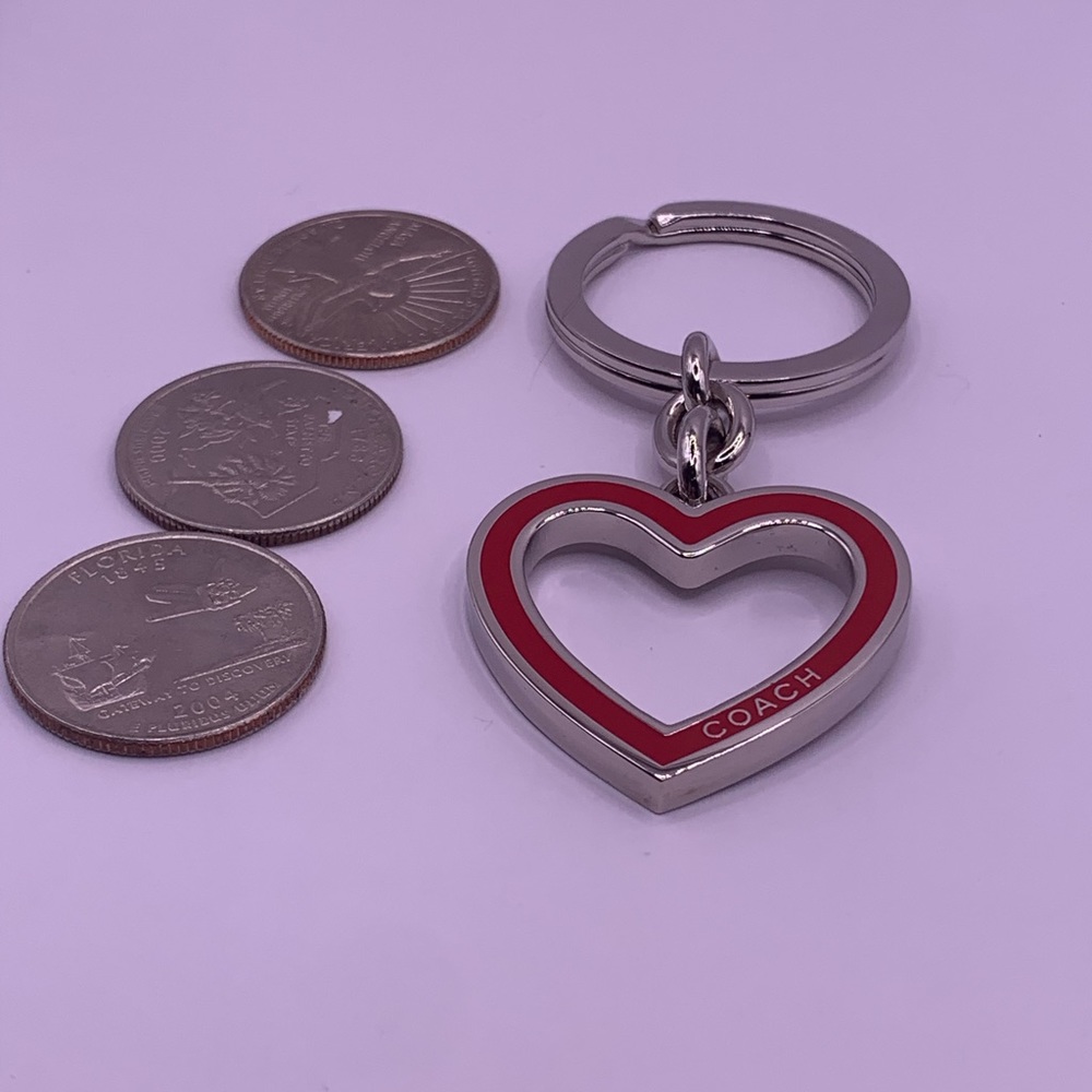 Coach Open Heart Keychain - Picture 4 of 5